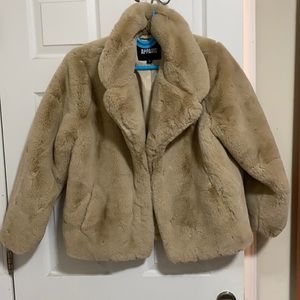 Apparis Cream Coat size Medium